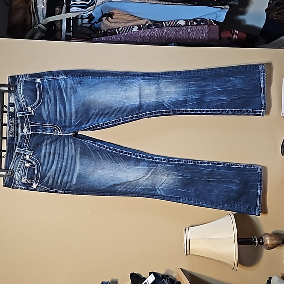Miss Me Bootcut Jeans - Picture 4 of 14